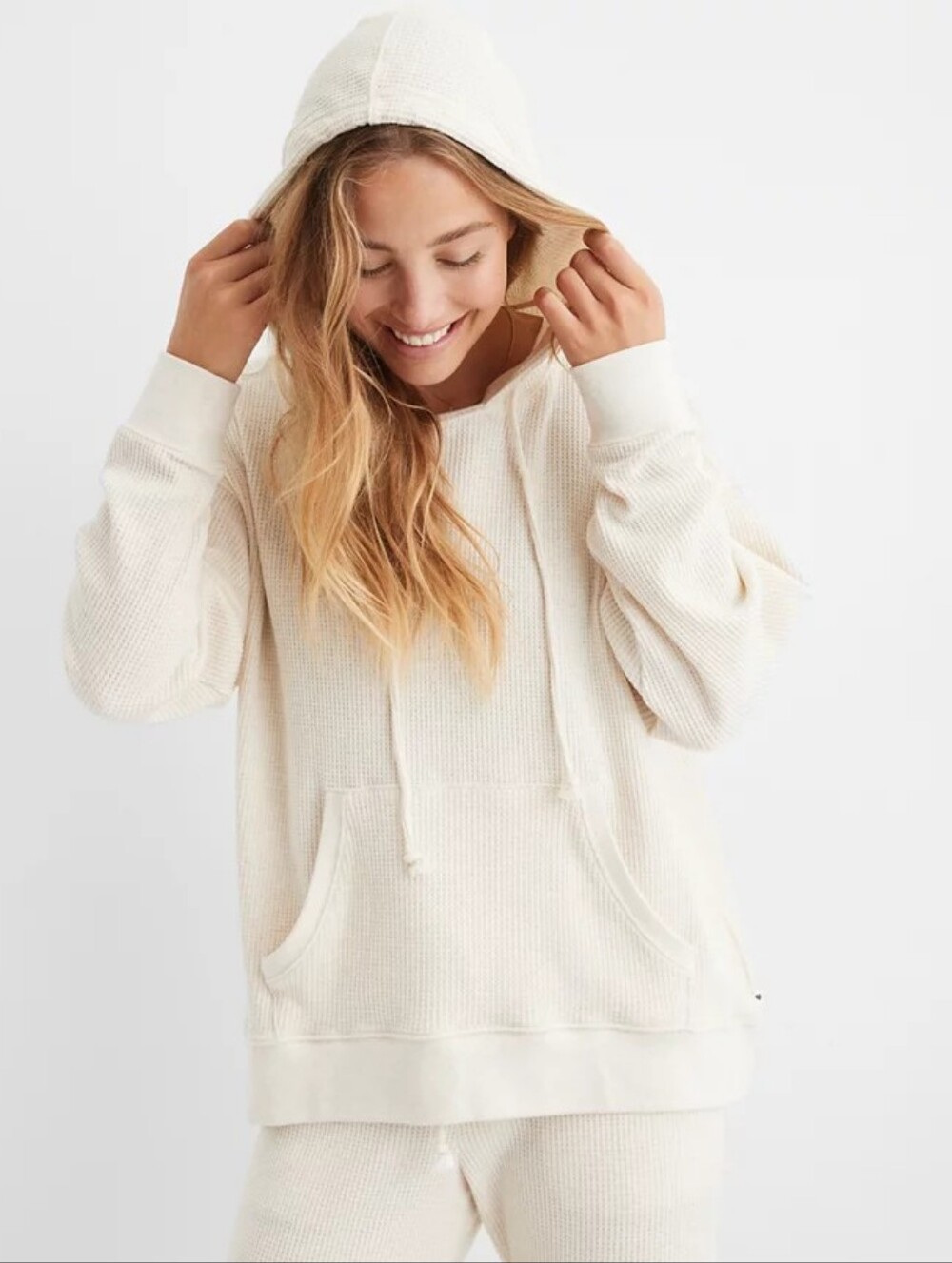 AERIE Cozy Waffle Knit Hoodie In Heather Frost Ivory Size XL Pockets Loungewear